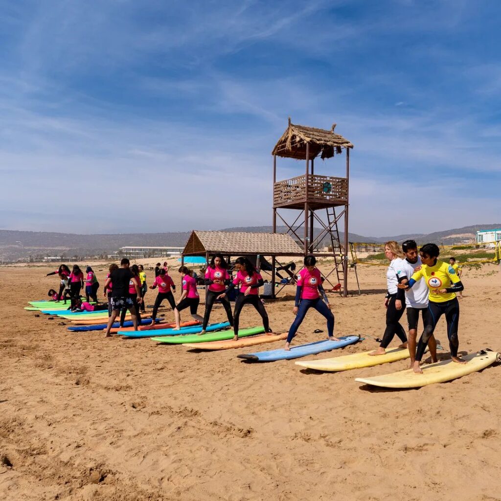 Surf à Taghazout - sensation inoubliable sur les vagues